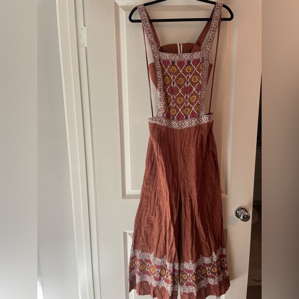 Anthropologie brown jumpsuit size S brand new with tags